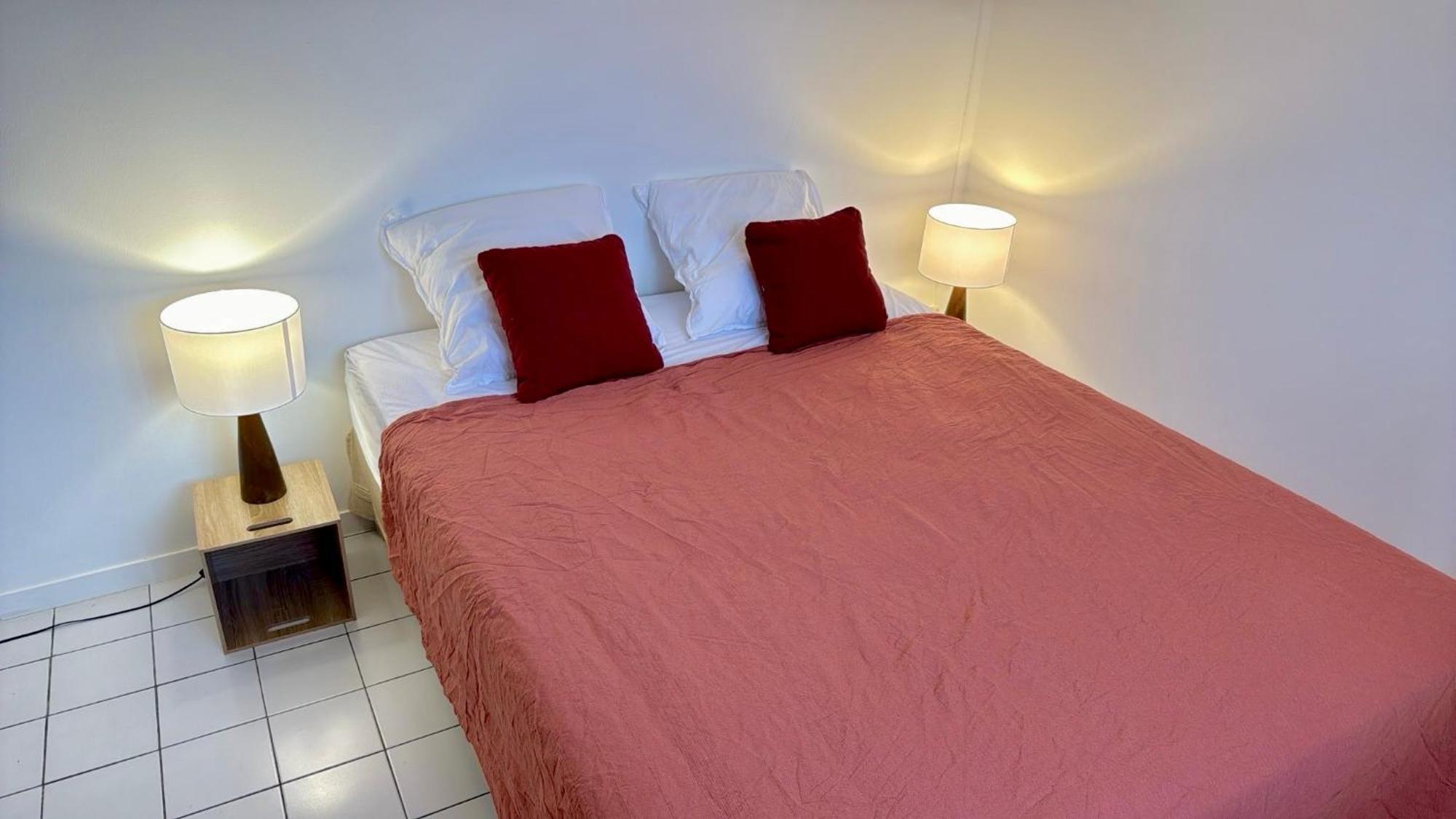 Les Amandines - Centre Anne Appartement *